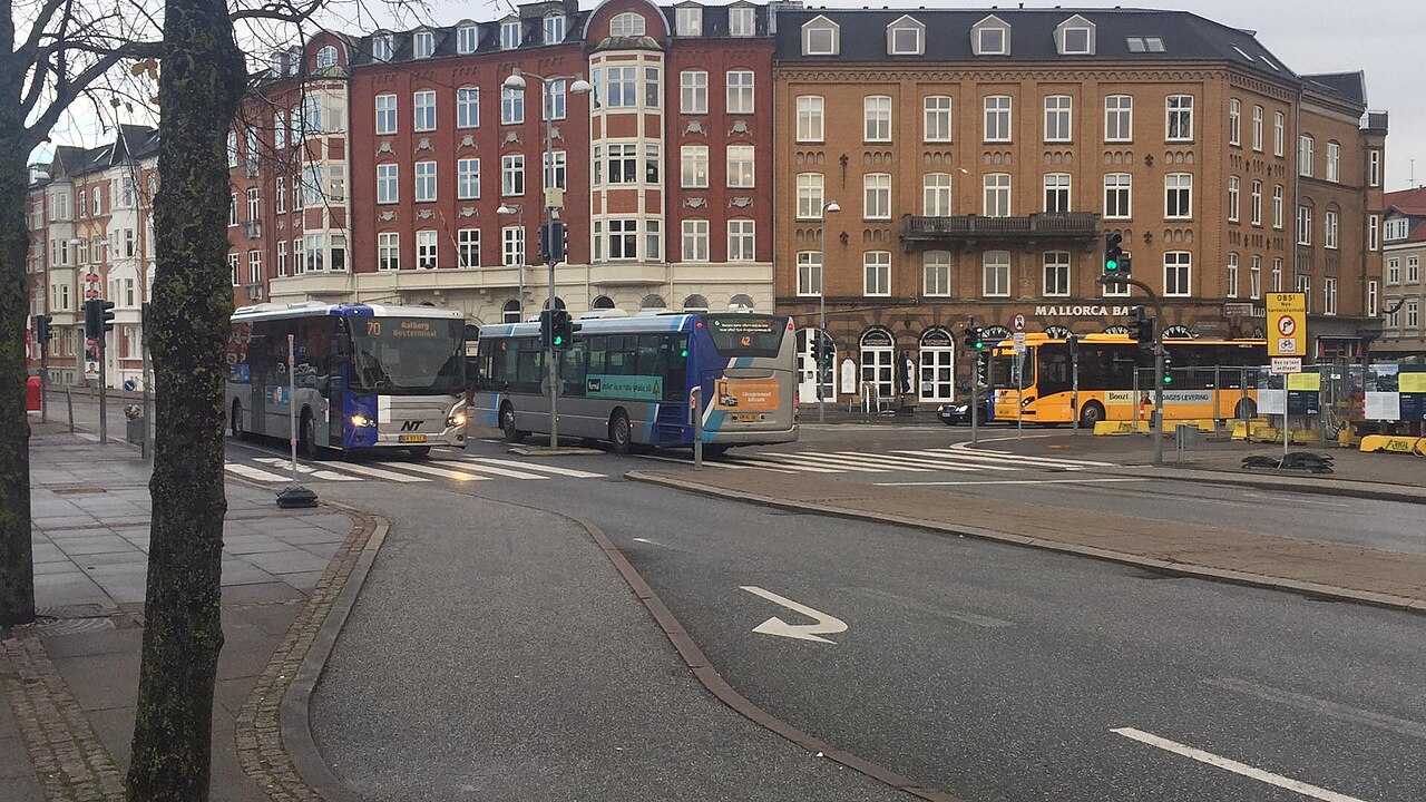 Ved Aalborg station.