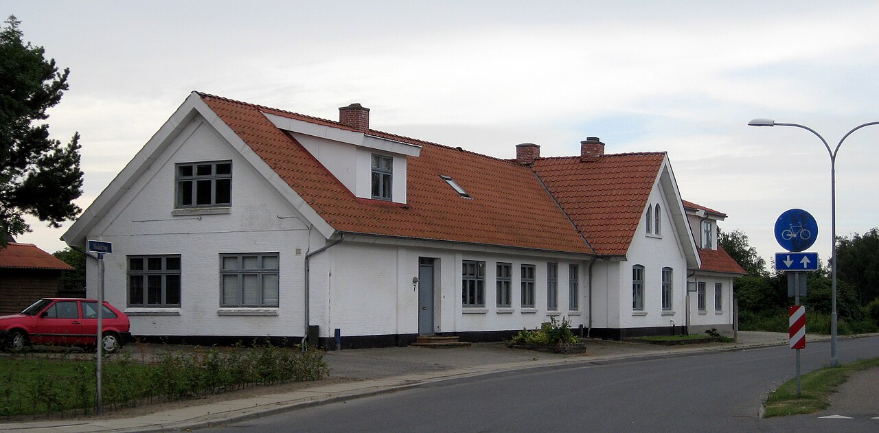 Gl. station i Aabybro (da:Hjørring-Løkken-Aabybro Jernbane)