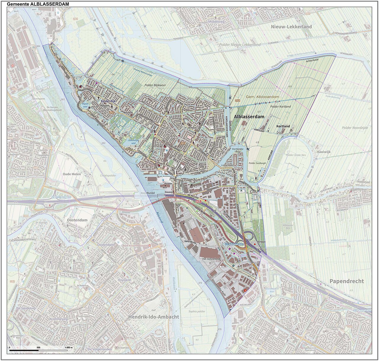 Topografische gemeentekaart. Resolutie: 400 pixels/km.
Kaartbeeld samengesteld uit de open geodata van de Top10NL en Top25namen (Kadaster), Creative Commons-BY licentie. Gebouwvlakken uit open geodata BAG extract. Wegen uit de OpenStreetMap, OpenStreetMap community. Reliëfschaduw uit de Actuele Hoogtekaart AHN2.

Samenstelling en kleurenschema: Jan-Willem van Aalst, met QGIS. Zie ook de Legenda.