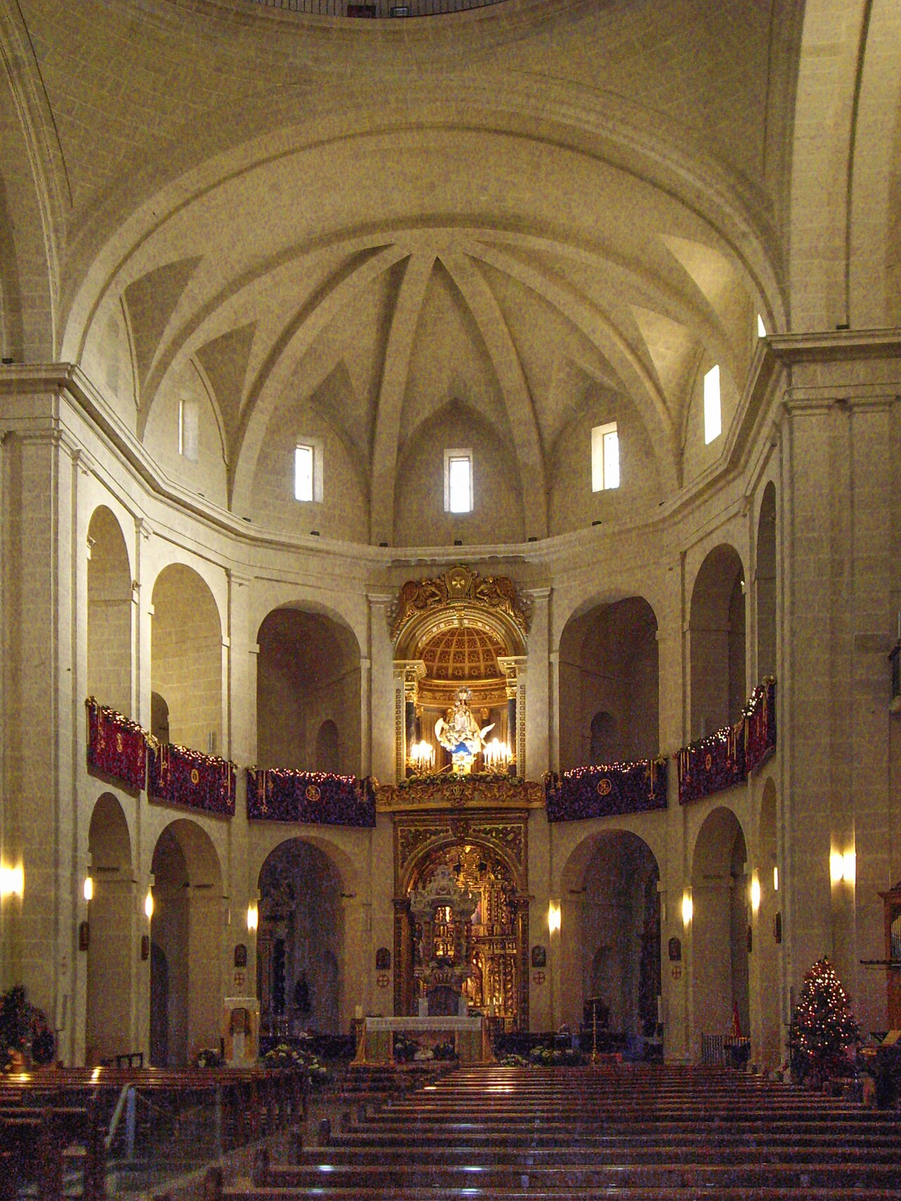Interior of Saint Nicholas.