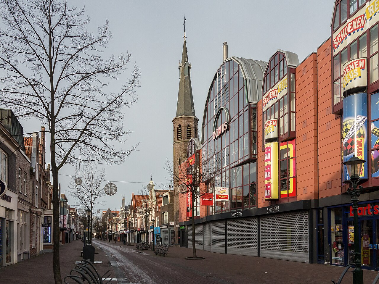 Alkmaar, view to a street De Laat with former church (de Domuskerk)