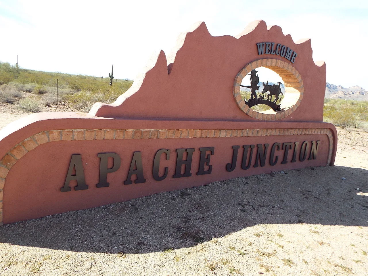 Photo of Apache Junction