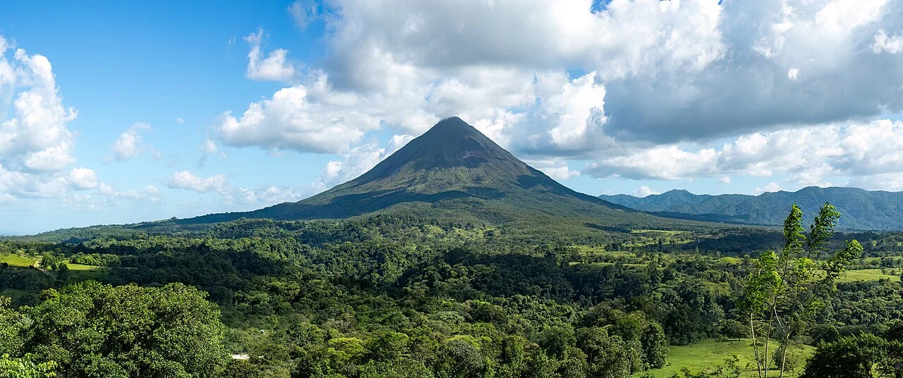 Photo of Arenal