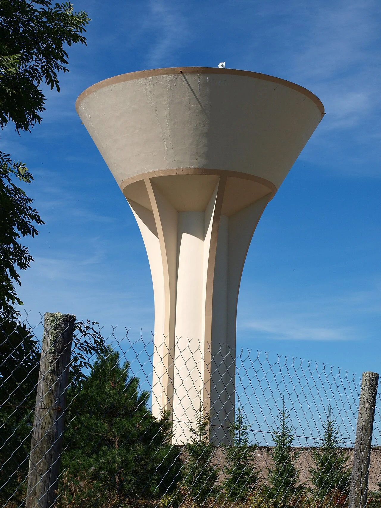 Photo of Arnay-le-Duc