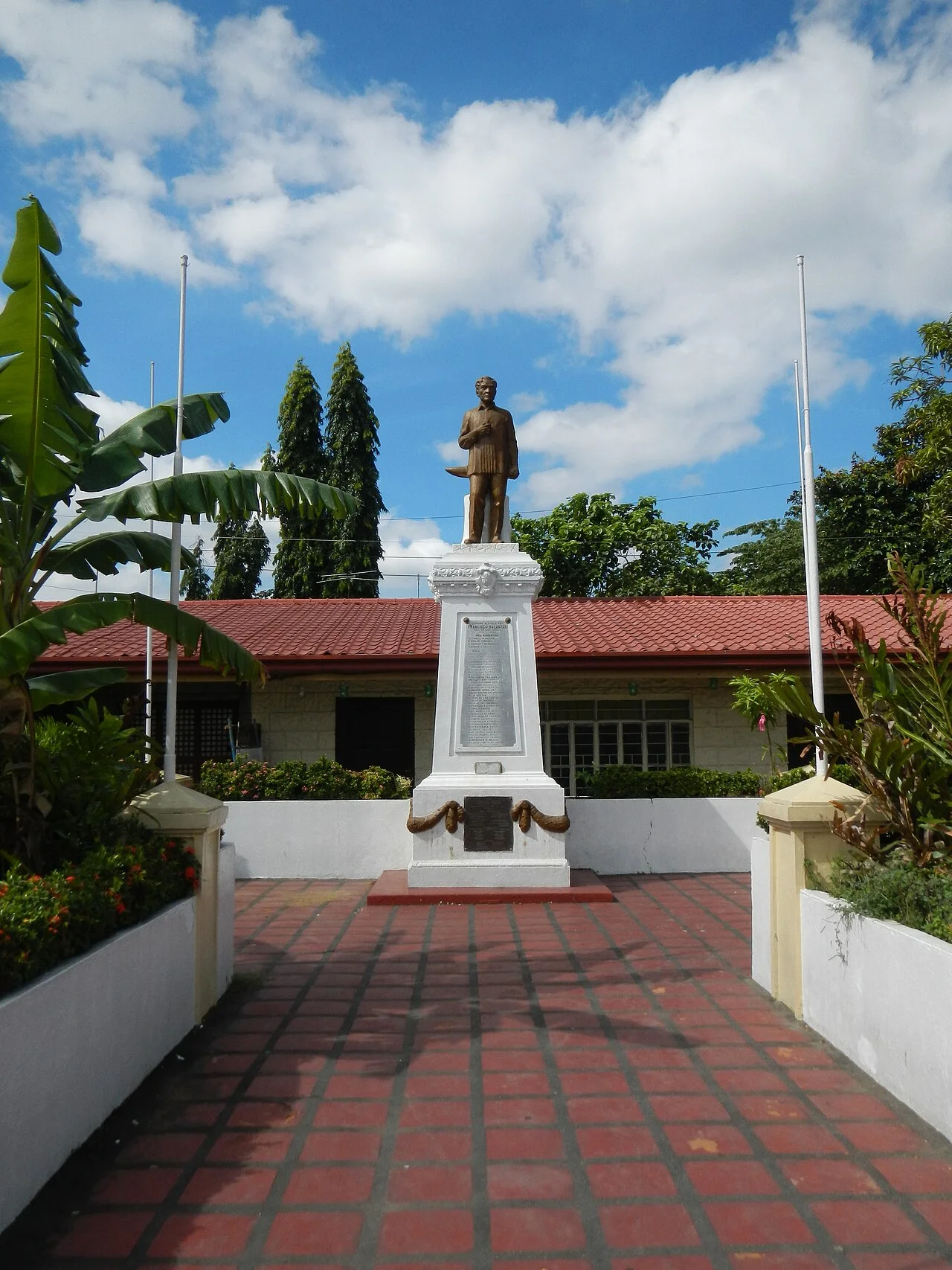 Photo of Balagtas