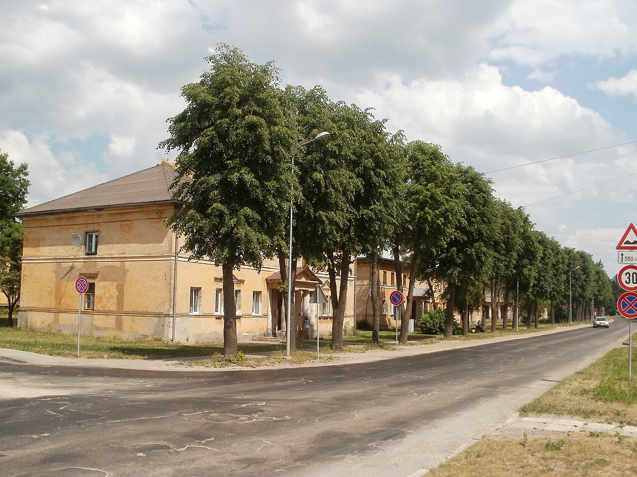 Rīgas ielas vecā apbūve