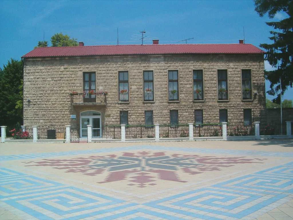 Photo of Beloiannisz