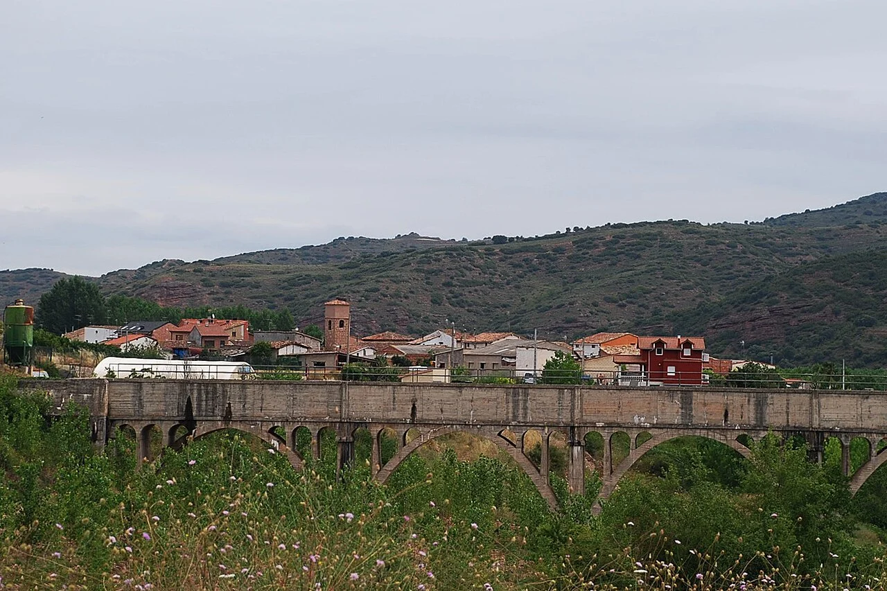 Photo of Bobadilla