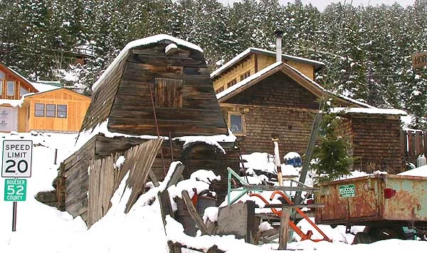 Photo of Boulder Hill