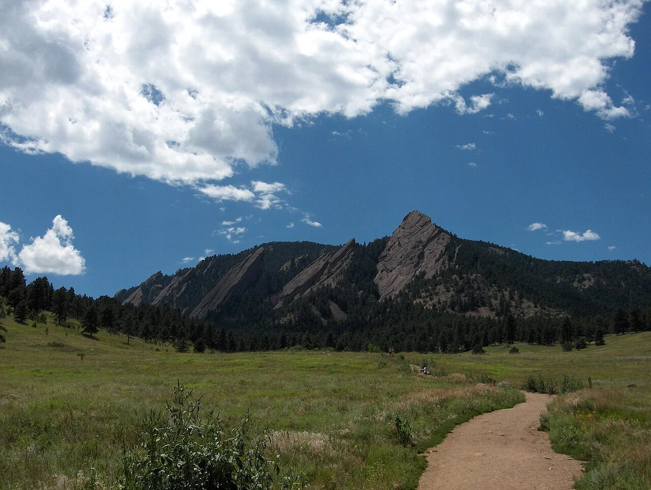 Photo of Boulder