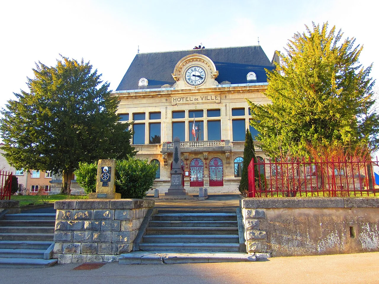 Photo of Bouligny