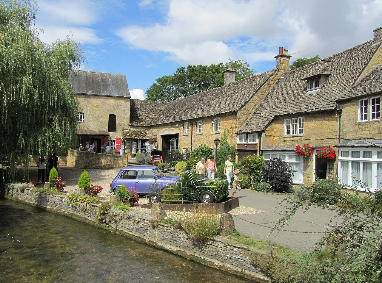 Photo of Bourton