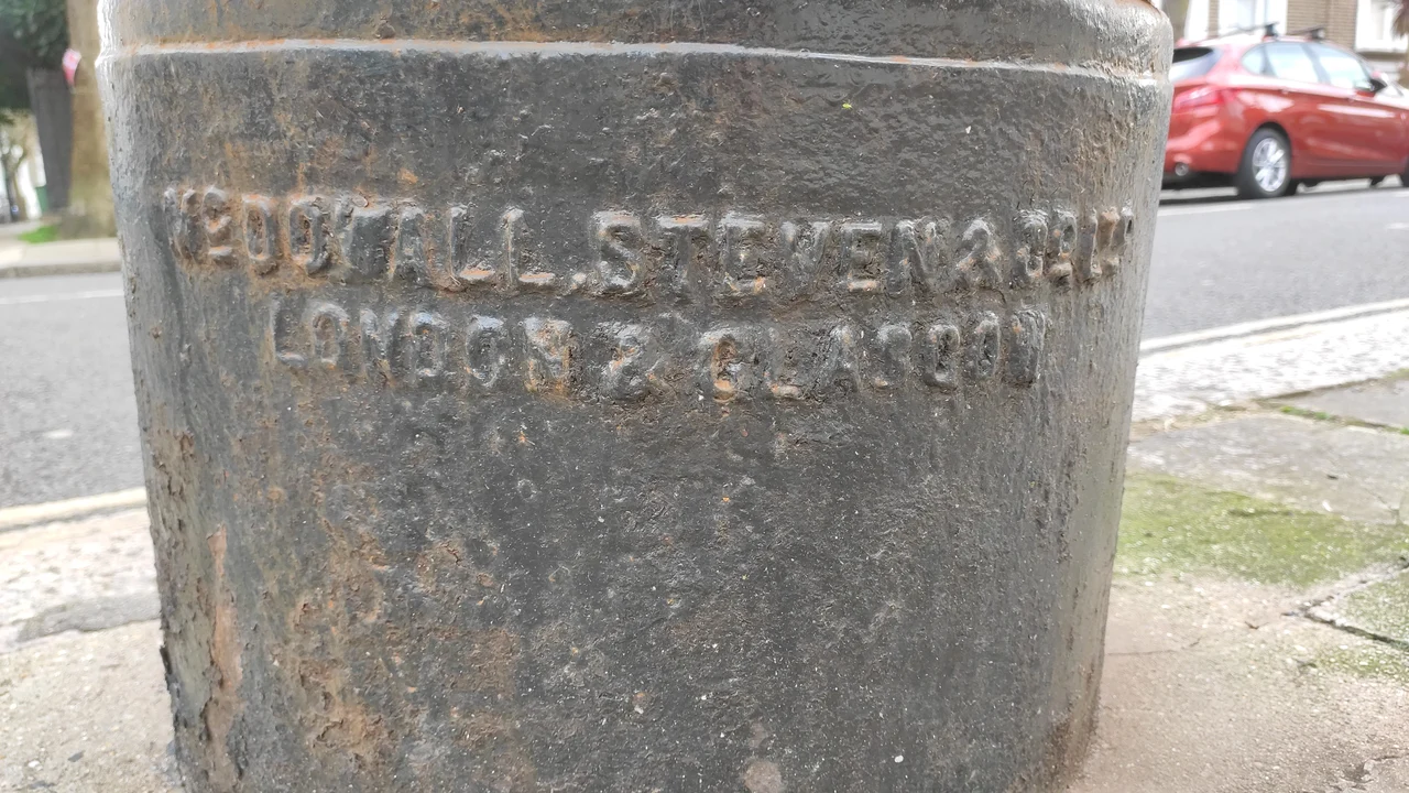 The manufacturer of the NW5 29D