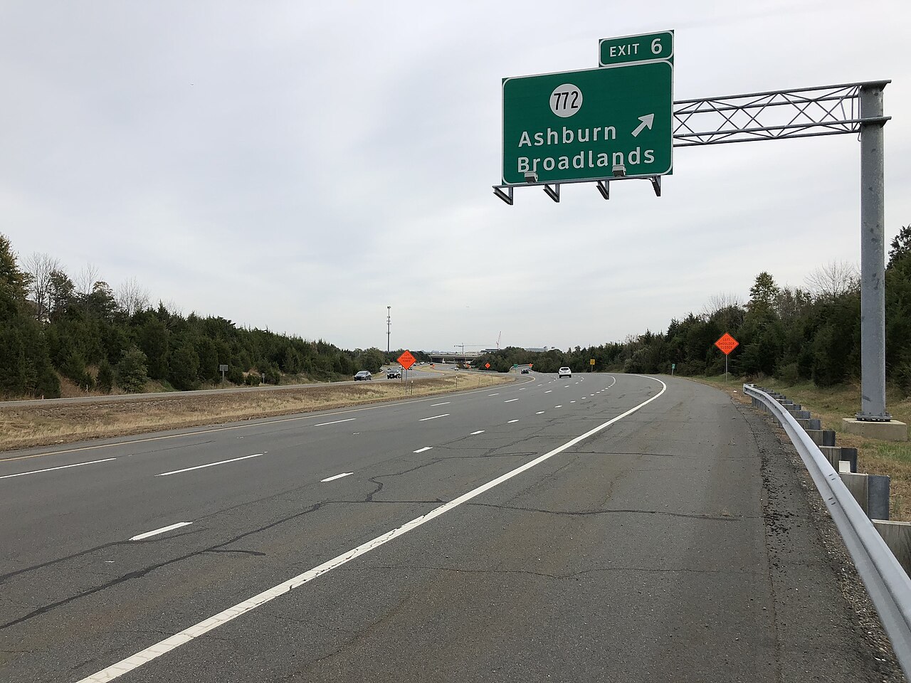 View east along Virginia State Route 267 (Dulles Greenway) at Exit 6 (Virginia State Route 772, Ashburn, Broadlands) in Broadlands, Loudoun County, Virginia