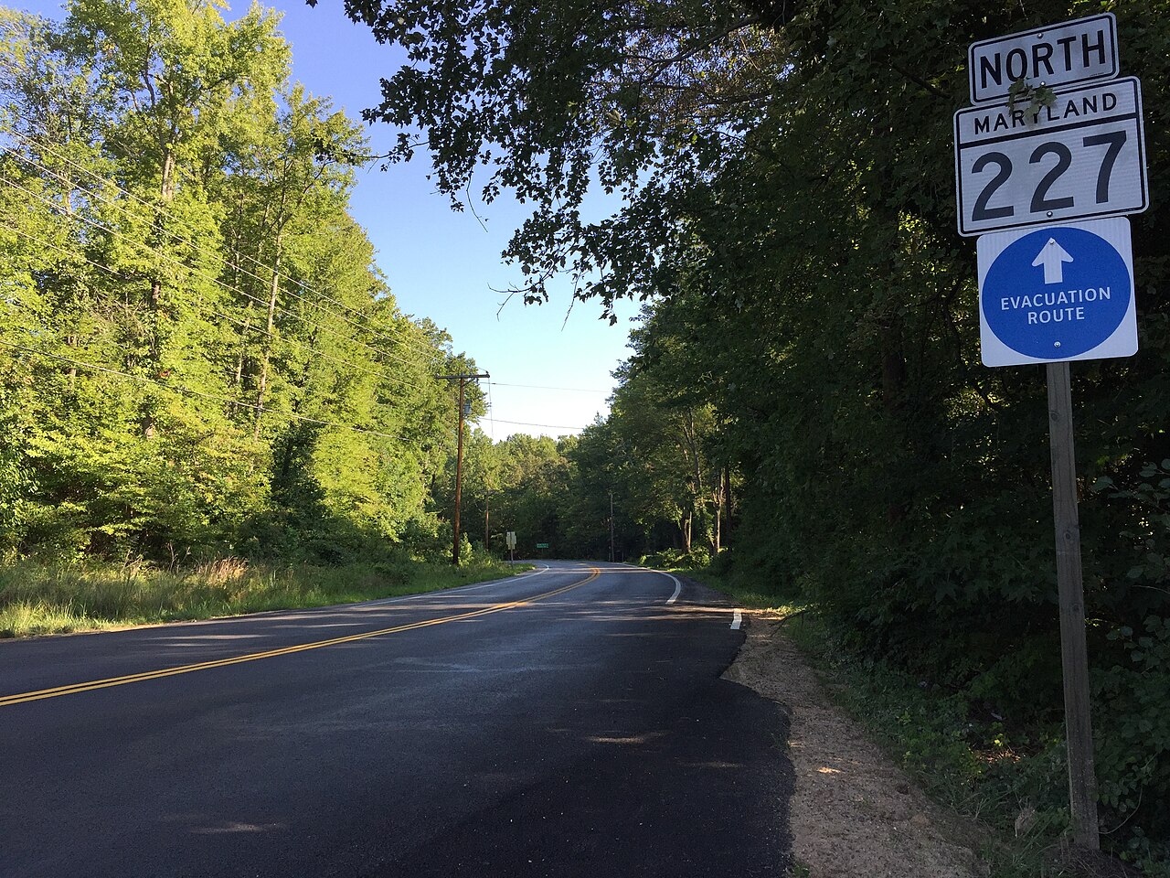 View north along Maryland State Route 227 (Livingston Road) at Maryland State Route 224 in Bryans Road, Charles County, Maryland