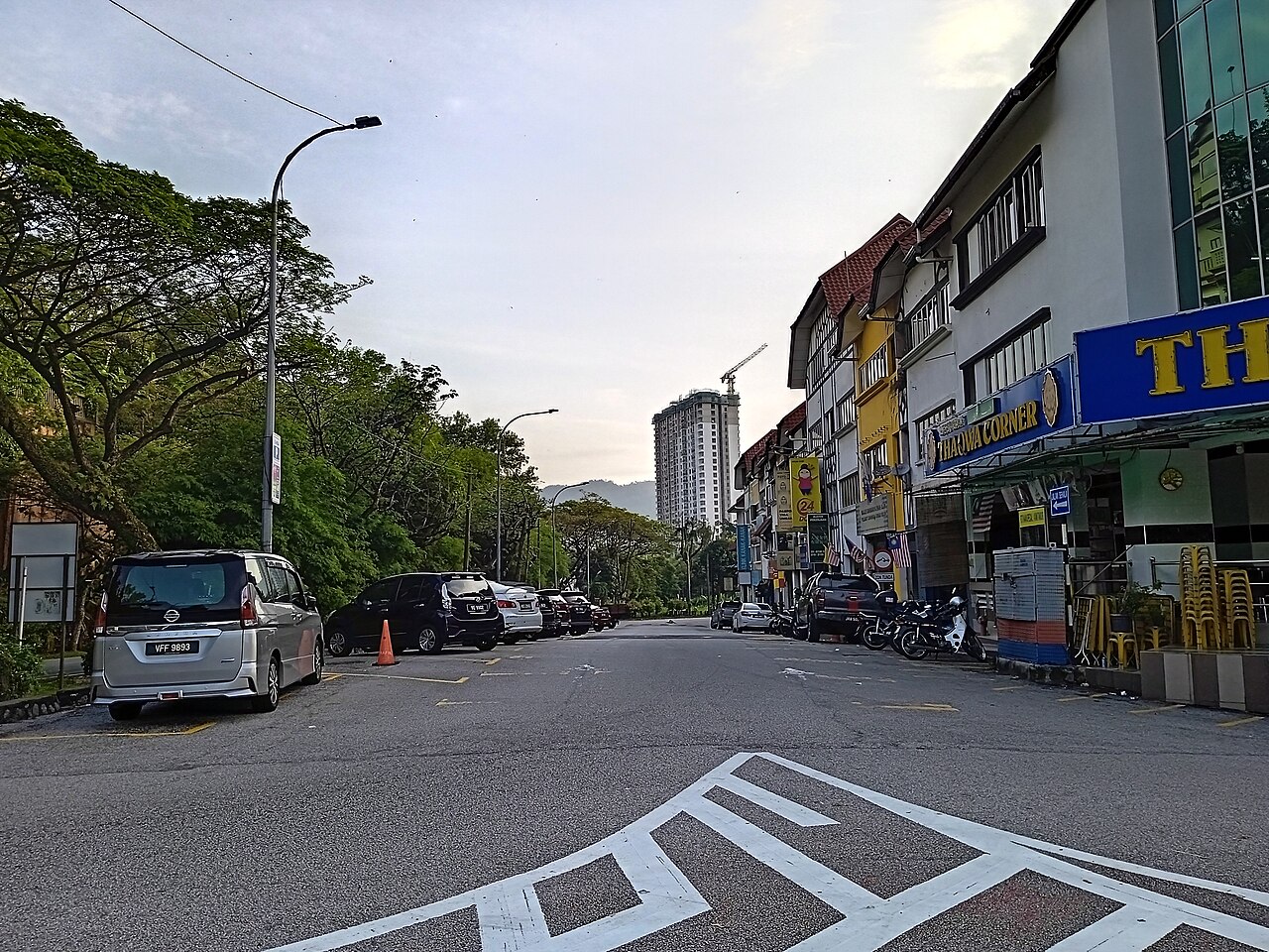 Jalan BRP 1/2 di Bukit Rahman Putra