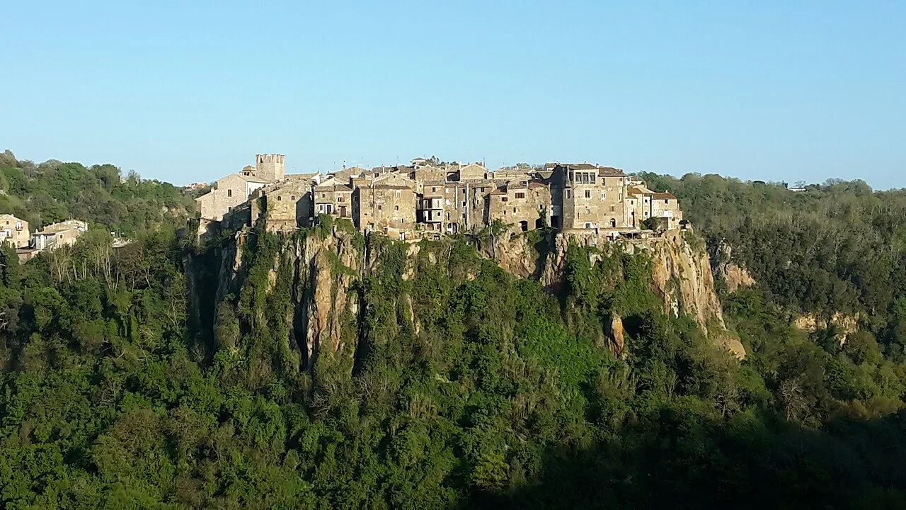 Photo of Calcata Nuova