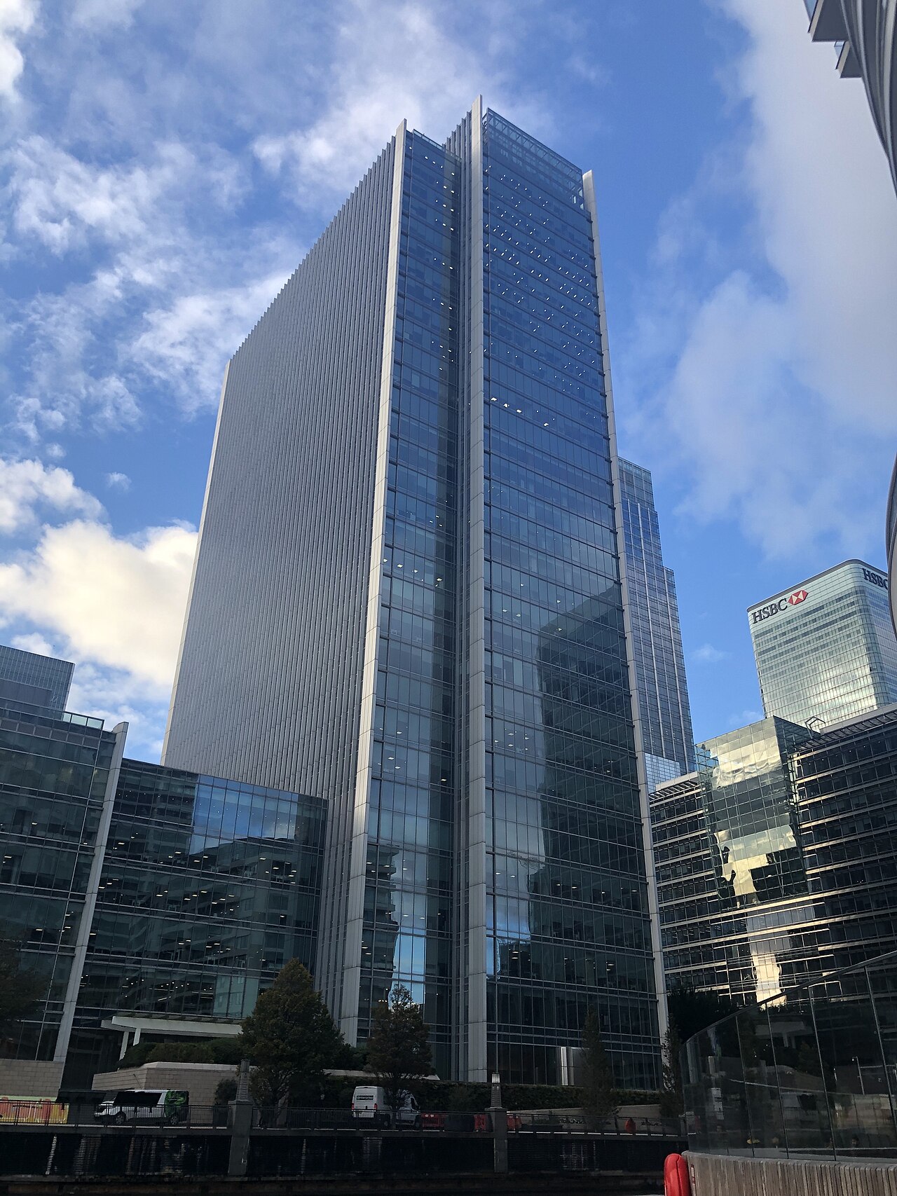 10 Upper Bank Street - Canary Wharf (November 2023)