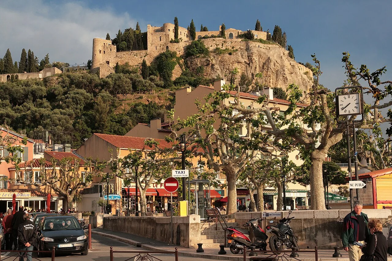Photo of Cassis