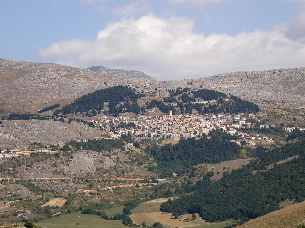 Photo of Castel di Sasso