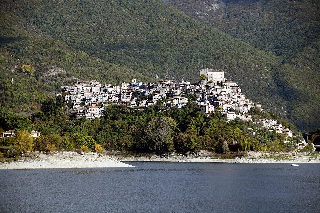Photo of Castel di Tora