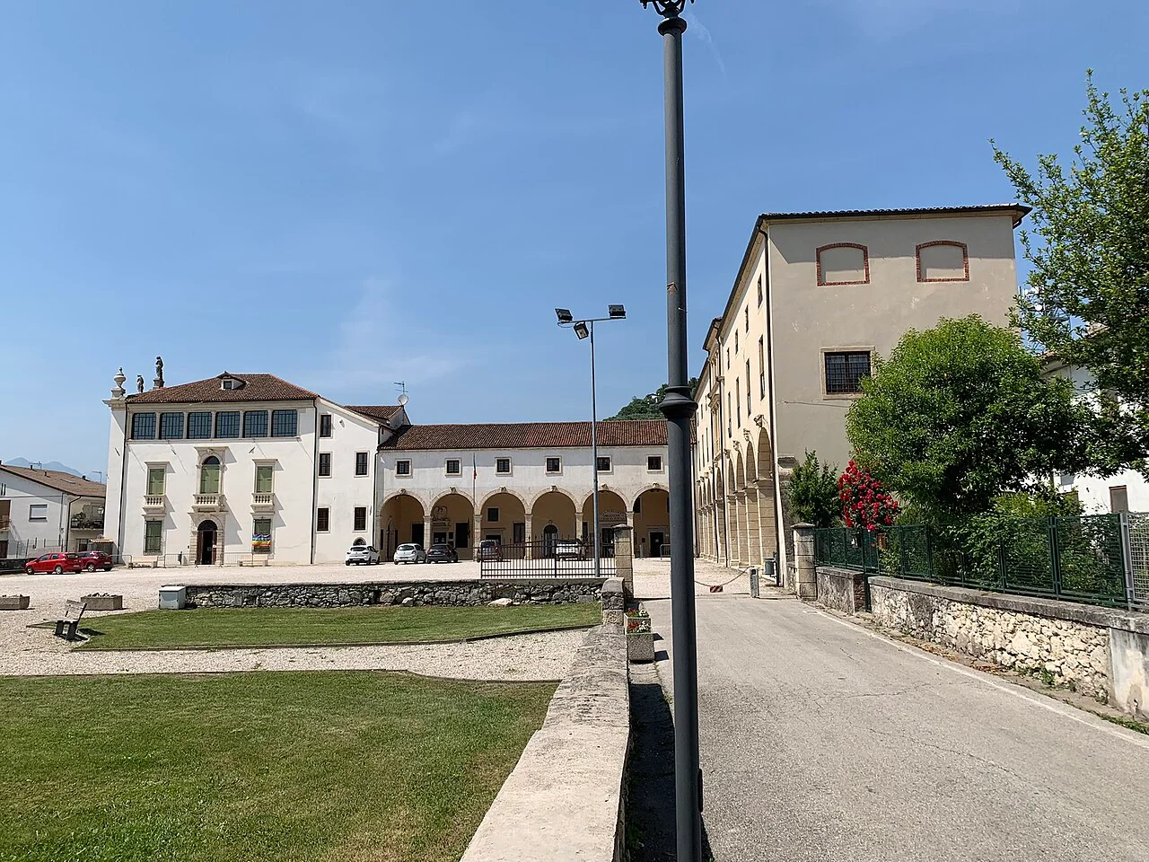 Photo of Castelgomberto