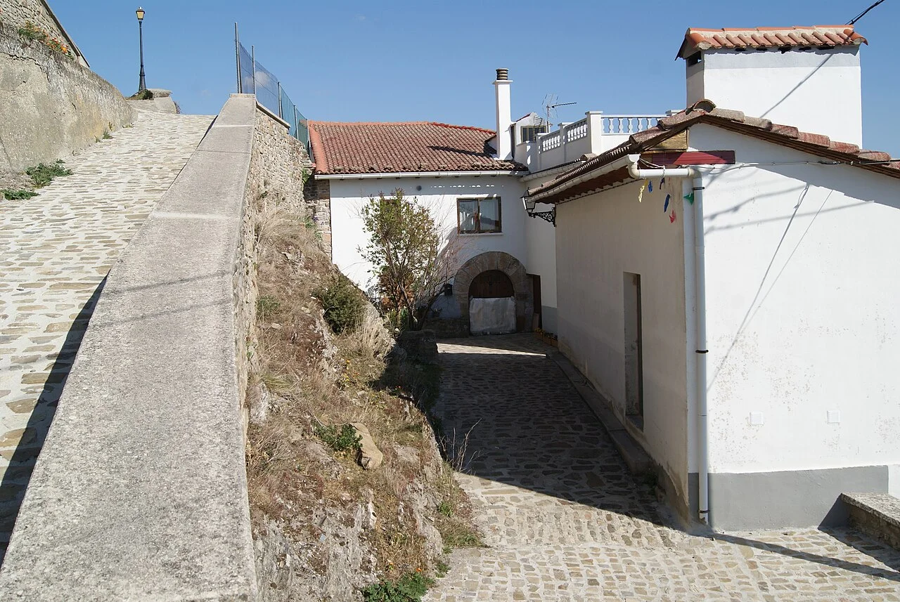 Photo of Castillonuevo