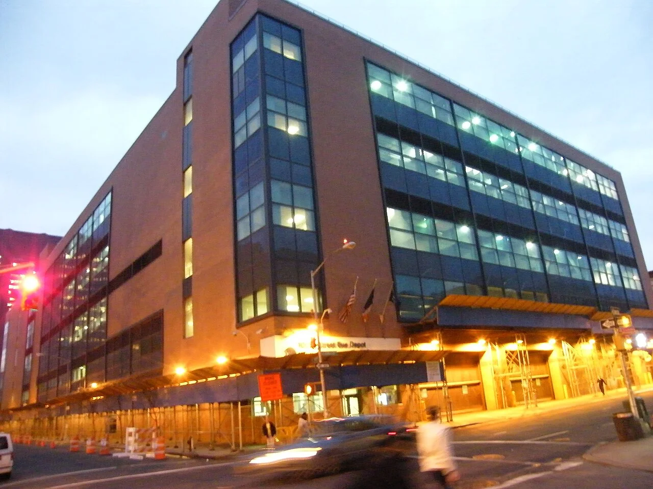 Photo of Central 14th Street / WMATA Northern Bus Barn