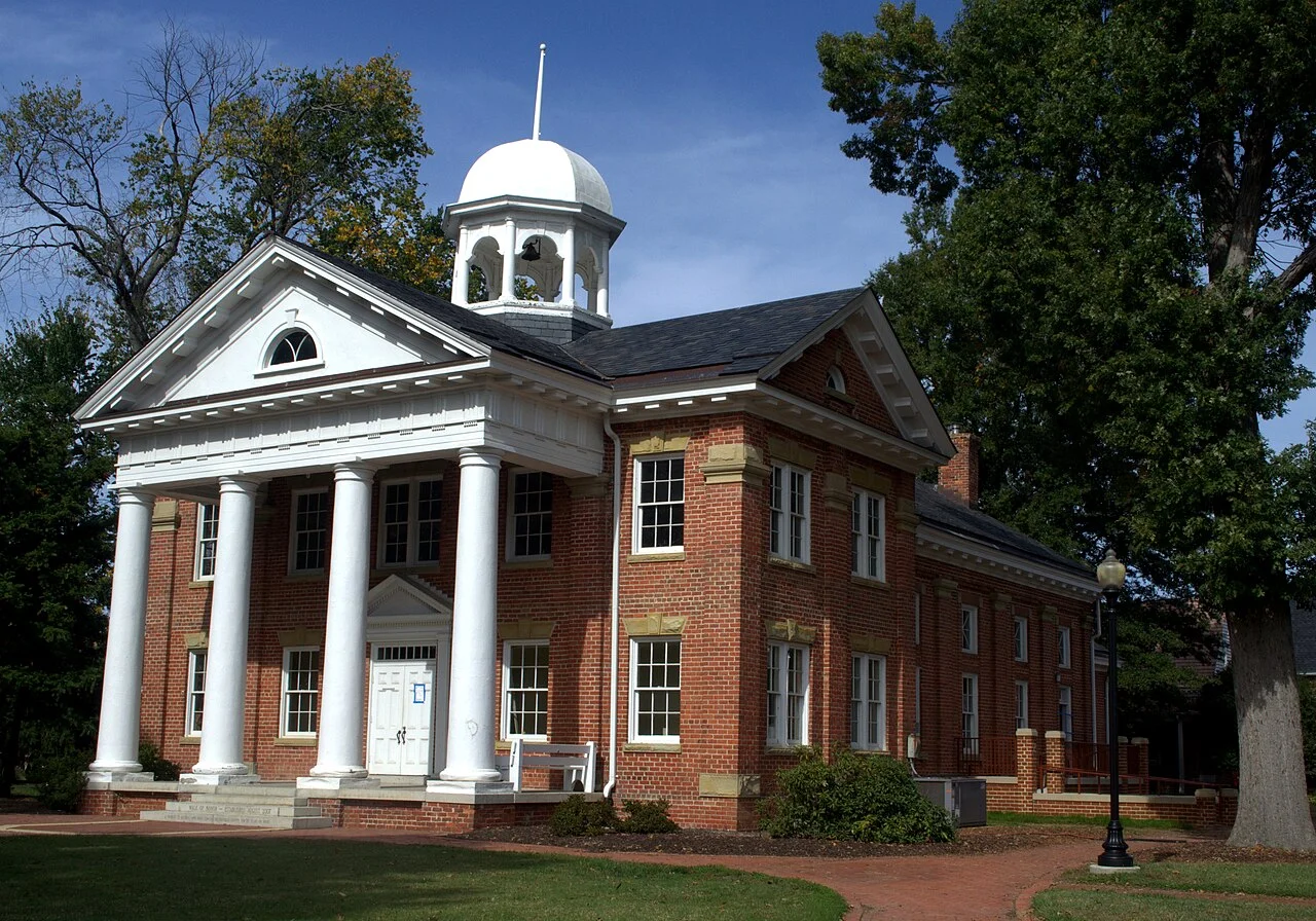 Photo of Chesterfield Court House