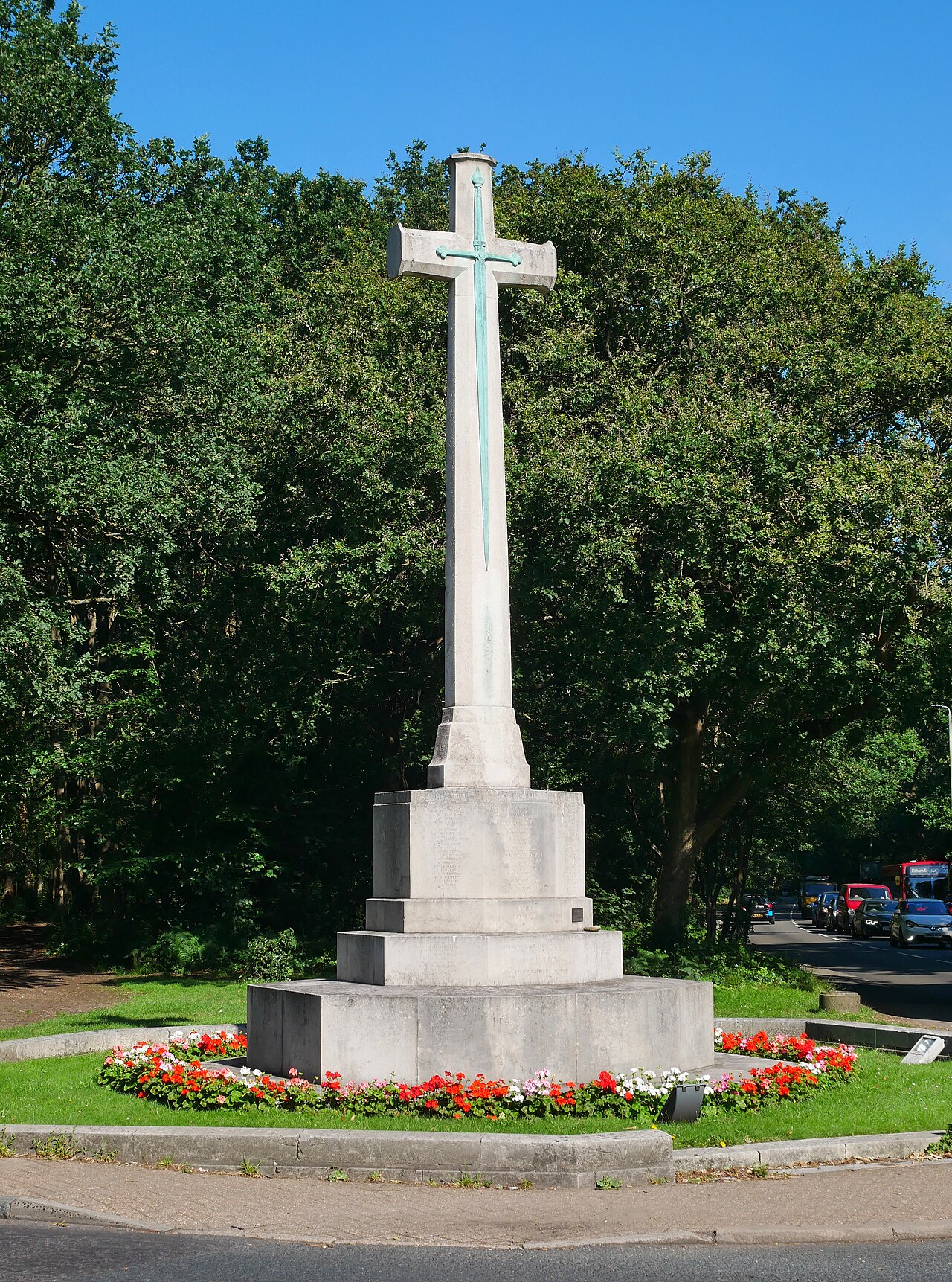 The Grade II listed war memorial in Chislehurst.
This is a photo of listed building number 1432780.