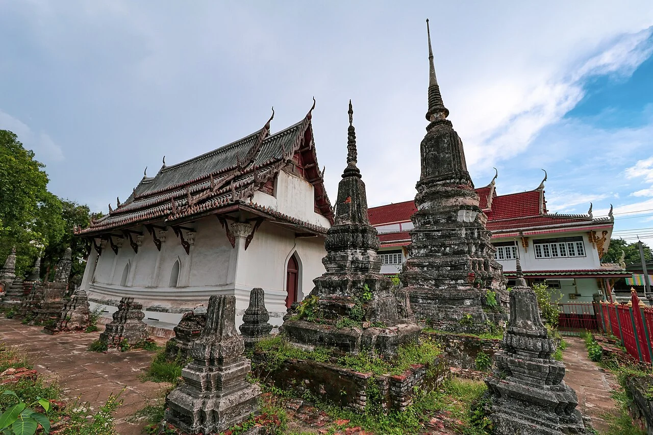 Photo of Chong Nonsi