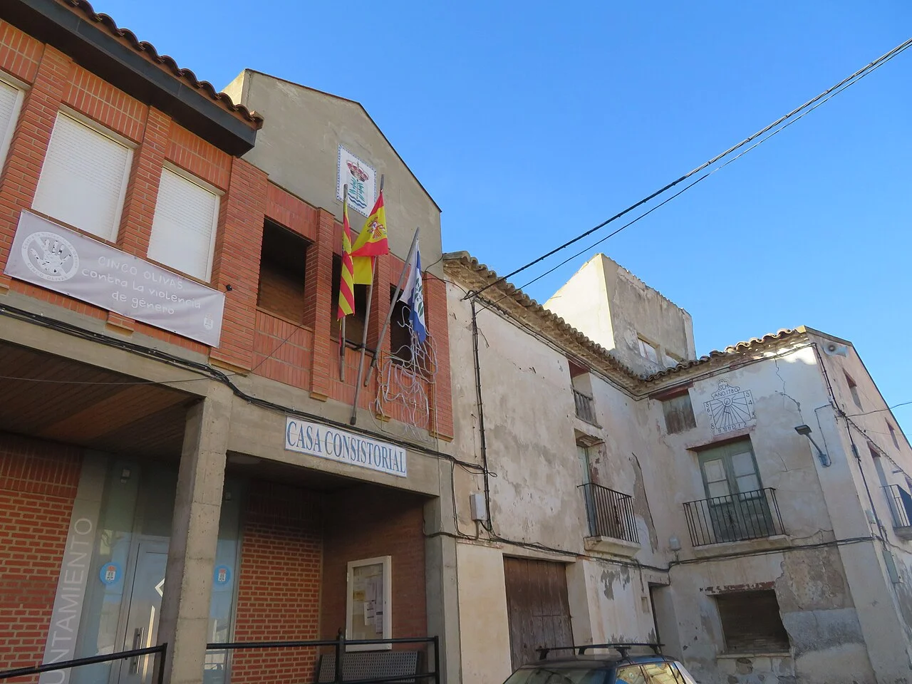 Photo of Cinco Olivas