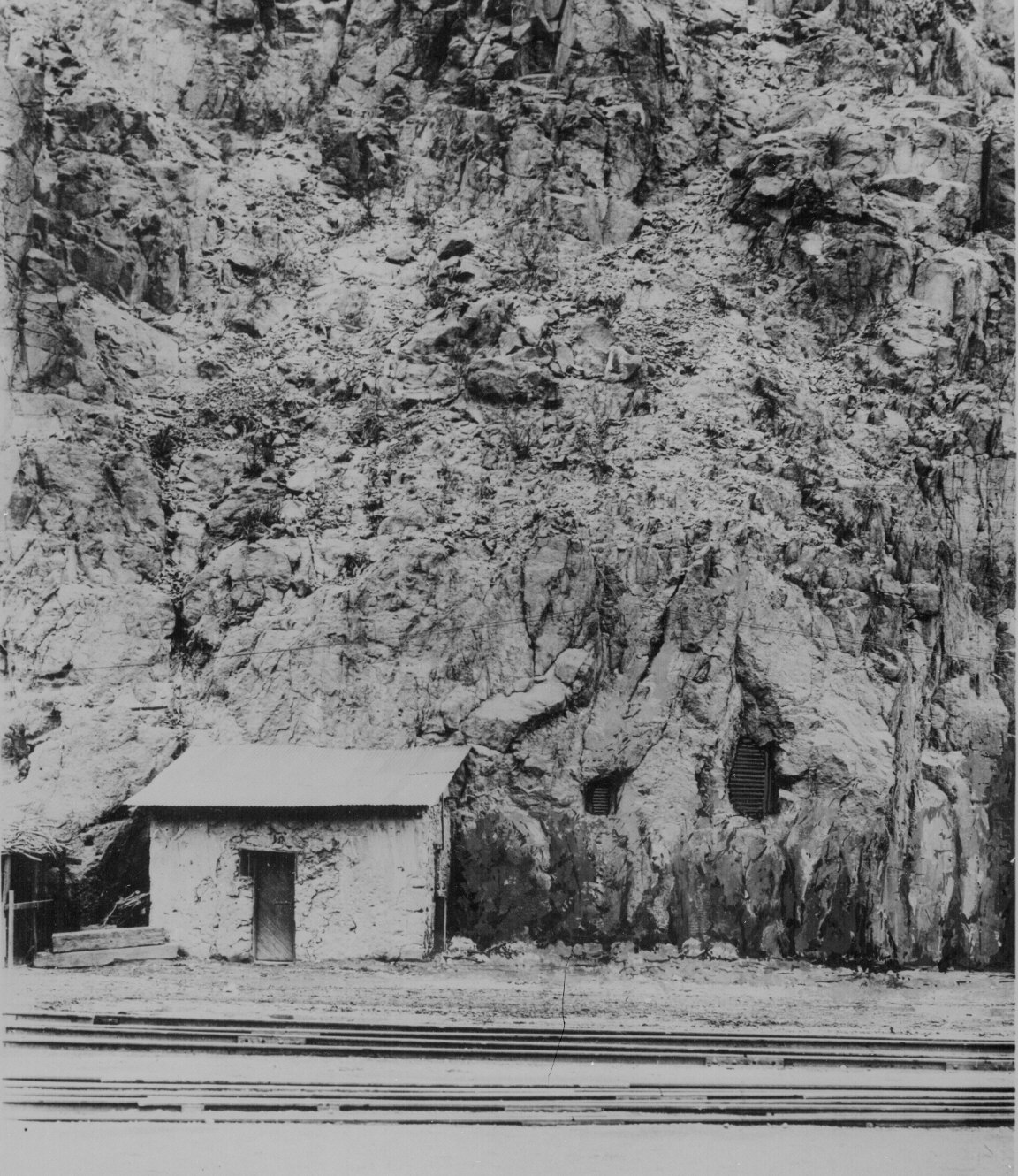 The Clifton Cliff Jail in Clifton, Arizona, sometime between 1881, when it was built, and 1906, when it was closed.