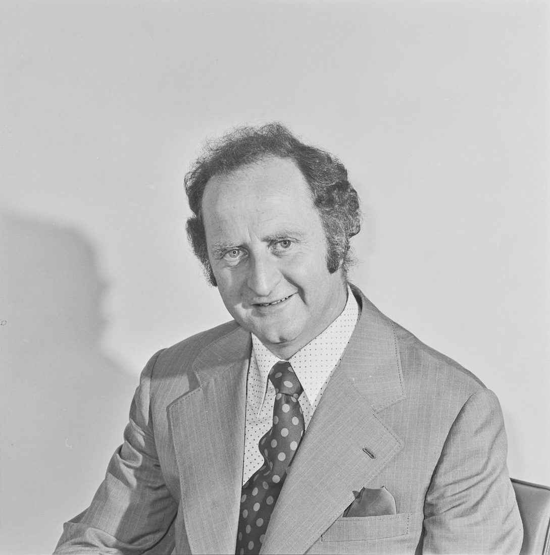 Australian politician Clyde Holding