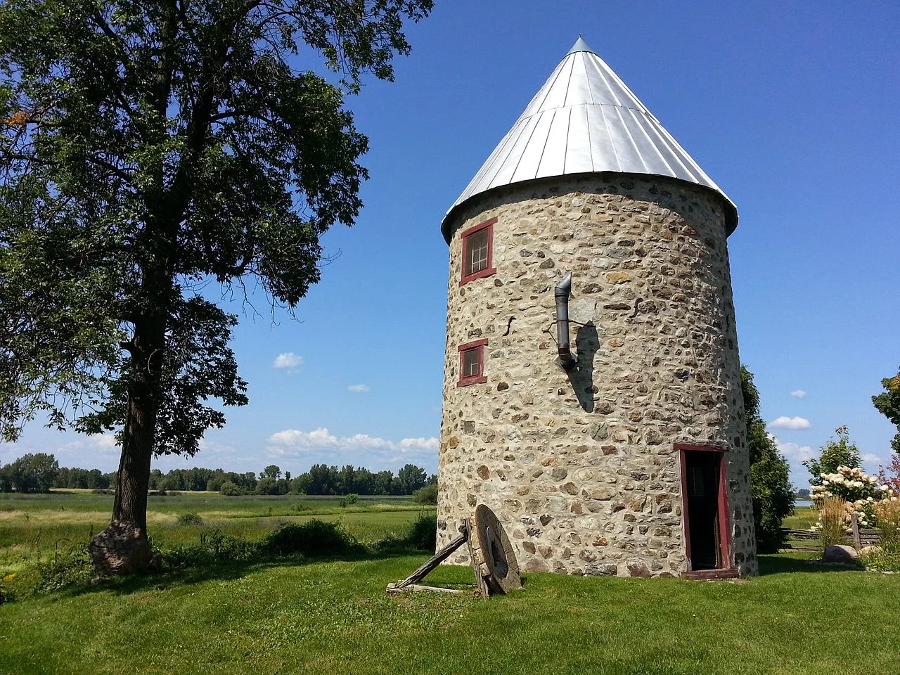 Photo of Contrecoeur