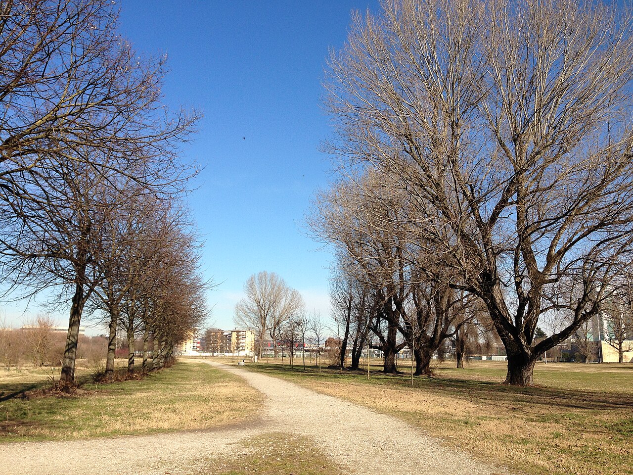 Una vista del Parco Travaglia a Corsico nei pressi di Milano.