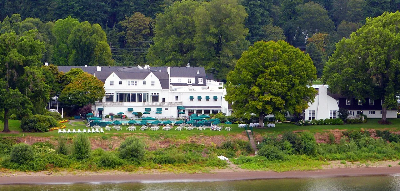 Photo of Country Club