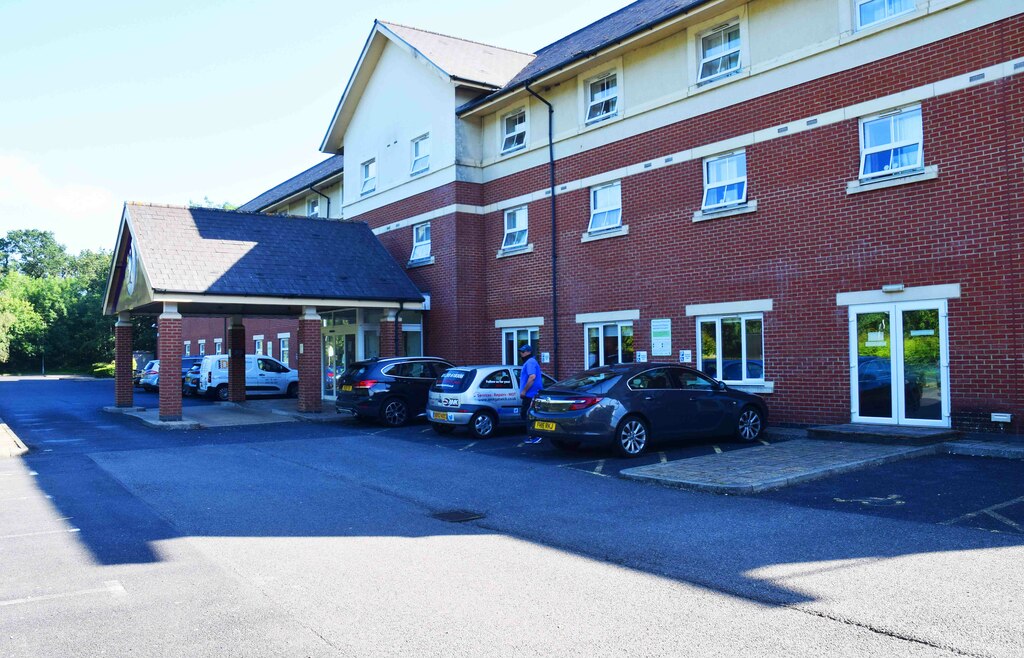 Premier Inn Gatwick Crawley Town West, Crawley Drive, Gossops Green, Crawley, West Sussex