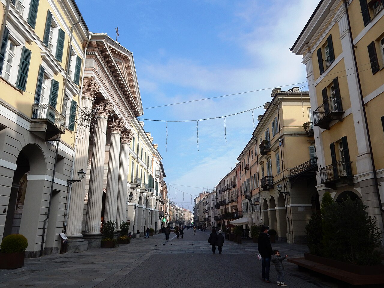 Via Roma pedonale