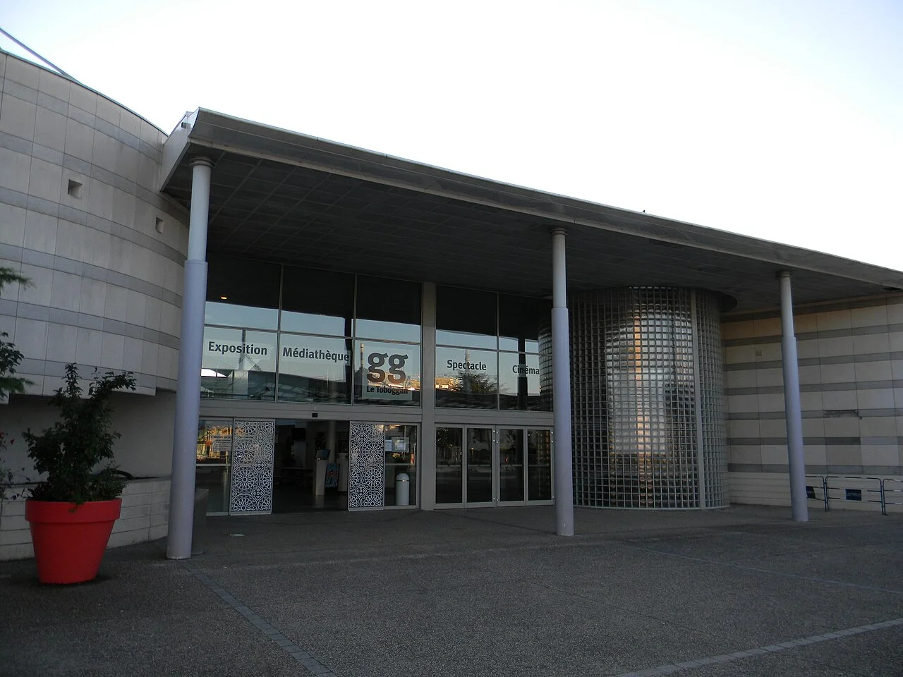 Photo of Décines-Charpieu