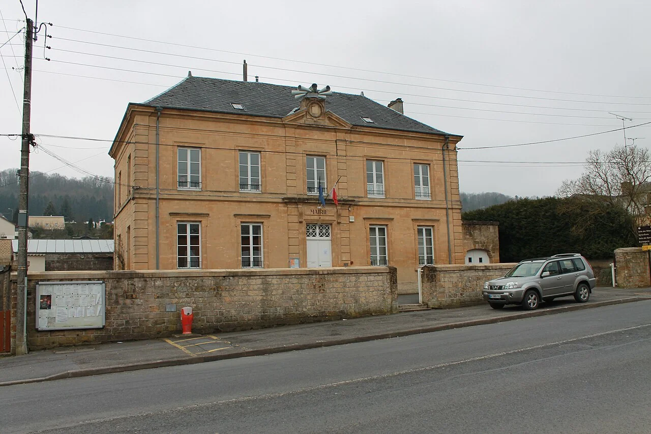 Photo of Dom-le-Mesnil