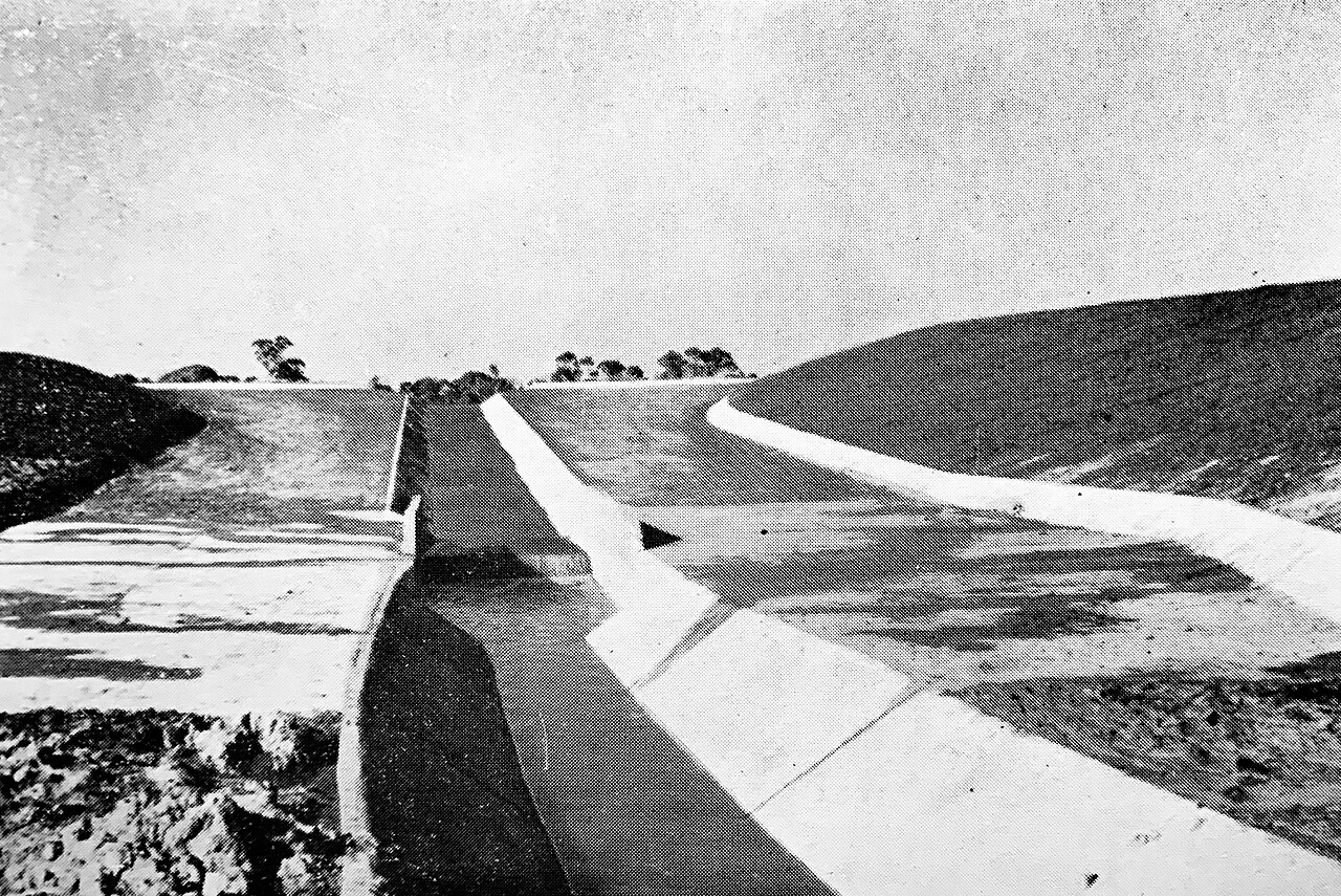 Photograph scanned from the third annual report of the Dandenong Valley Authority (1966-67)