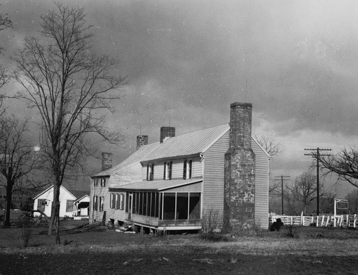 Old Tavern (Dranesville) , 11919 Leesburg Pike (moved from orig. location), Herndon vicinity (Fairfax, Virginia)
cropped





This file comes from the Historic American Buildings Survey (HABS), Historic American Engineering Record (HAER) or Historic American Landscapes Survey (HALS). These are programs of the National Park Service established for the purpose of documenting historic places. Records consist of measured drawings, archival photographs, and written reports.
When reusing please credit: Library of Congress, Prints &amp; Photographs Division, VA,30-DRANV,1-1
This tag does not indicate the copyright status of the attached work. A normal copyright tag is still required. See Commons:Licensing.




Public domainPublic domainfalsefalse





This image or media file contains material based on a work of a National Park Service employee, created as part of that person's official duties. As a work of the U.S. federal government, such work is in the public domain in the United States. See the NPS website and NPS copyright policy for more information.