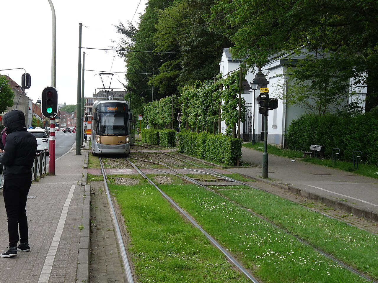 Eindhalte tramlijn 52 in Drogenbos