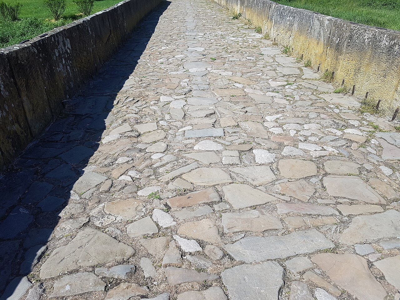 The bridge above Dryanovska river, build by Kolyu Ficheto