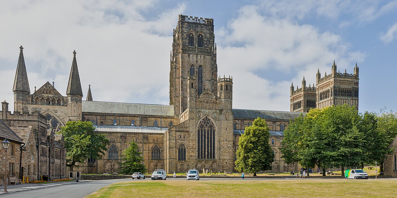 Durham (County Durham, England, UK) - Cathedral - View of the entire building from the North (Palace Green))