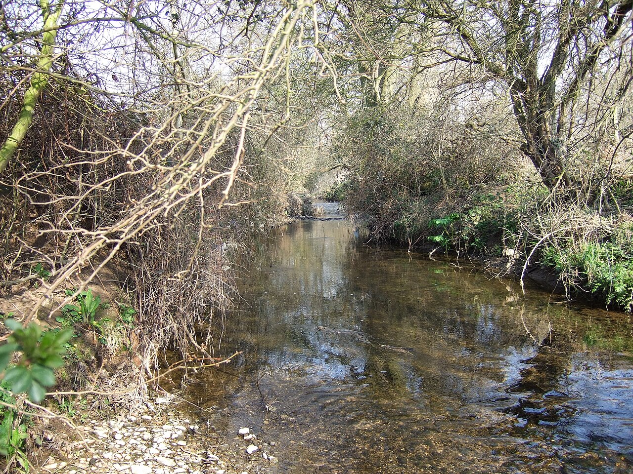 Picture of Kingston Brook at East Leake Nottinghamshire. Picture taken by author John Beniston.