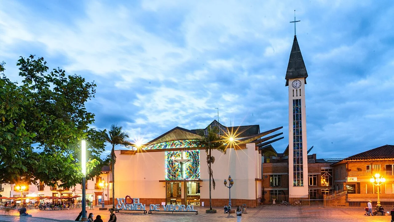 Photo of El Carmen (El Desierto del Carmen)