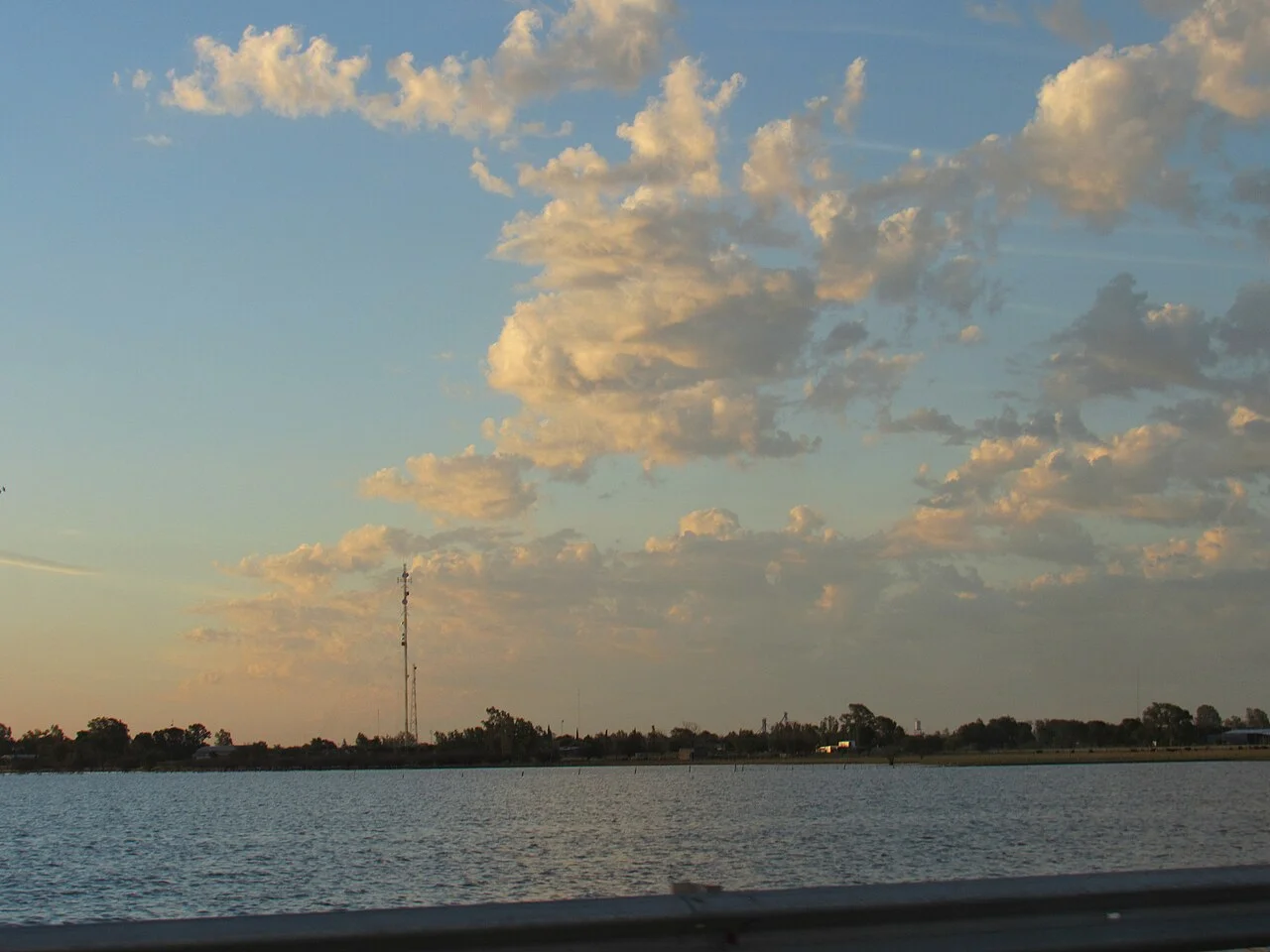 Photo of Embajador Martini