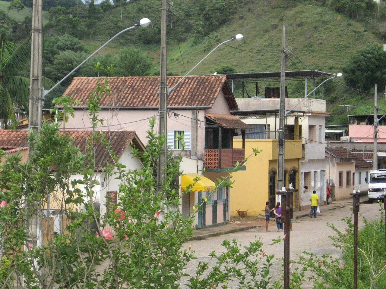 Photo of Ewbank da Câmara